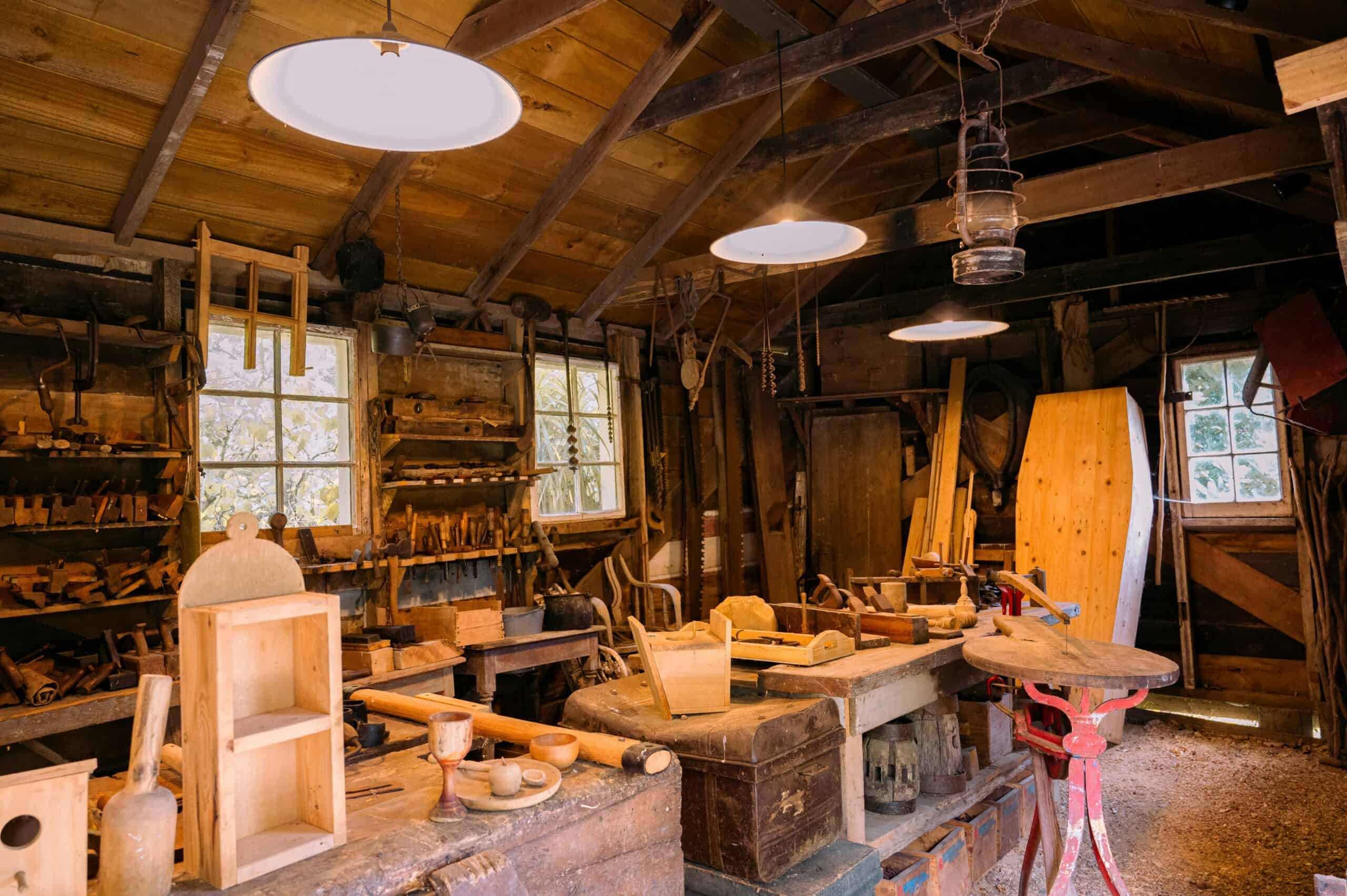 Woodworking & Furniture Woodworking & furniture